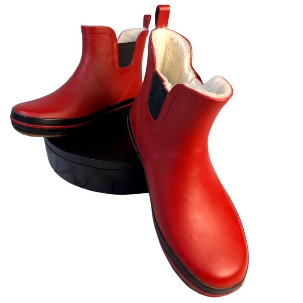 Kamik~Shellylo Women's Waterproof Ankle Rain Boots/Faux‎ Fur Lining~Red ~ Size 9